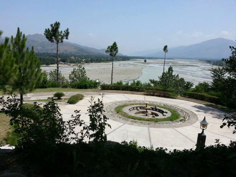Rock City Resort Mingora Exteriör bild
