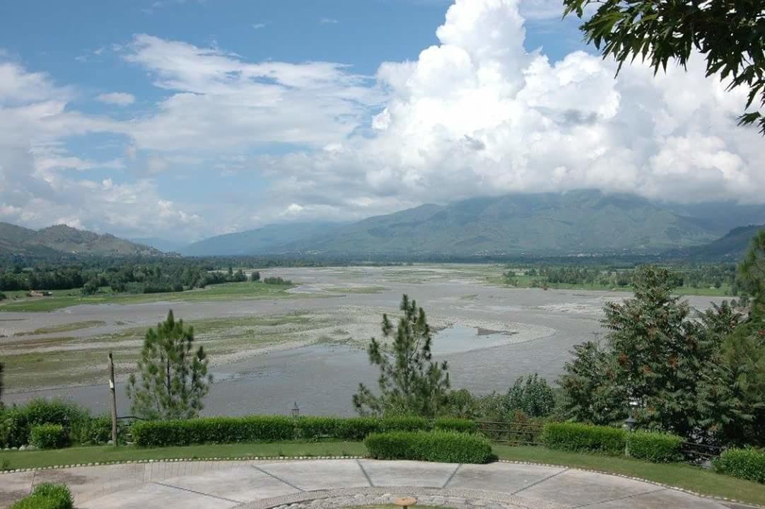 Rock City Resort Mingora Exteriör bild